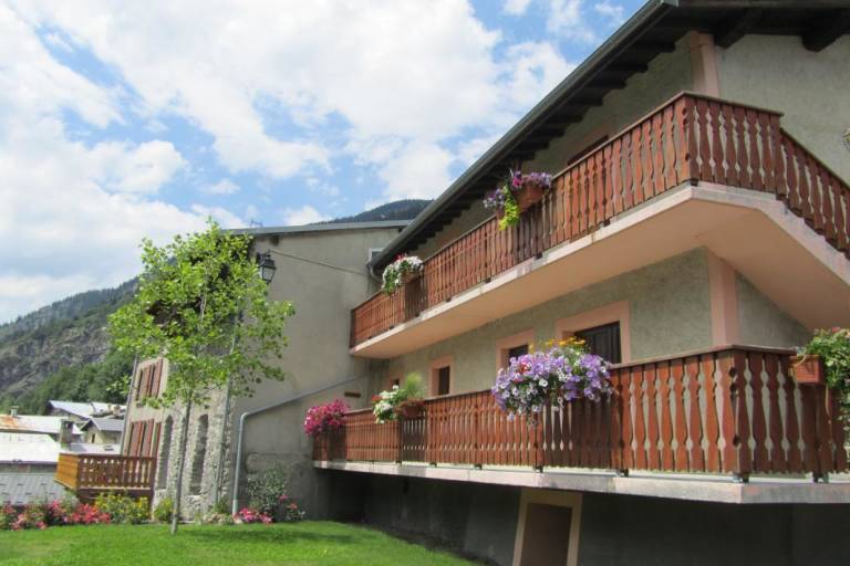 MAIRIE ORELLE . image2