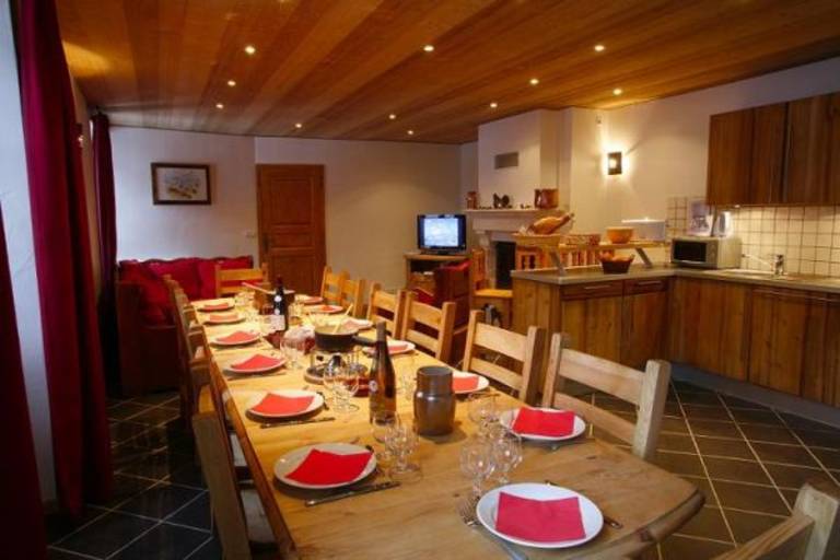 Chez le Marquis du Pontet n°4 - 15 personnes - Chalet centre, skis aux pieds image2