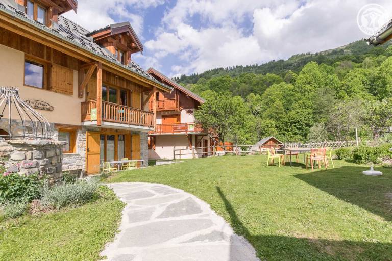 LA FERME DES MOULINS image1