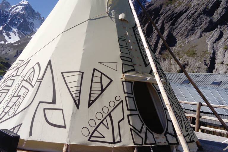 Tipi "L'insolite de Pierre Rouge" image1