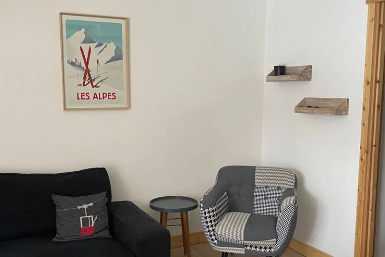 BEL APPARTEMENT 8 PERSONNES DANS PETITE RESIDENCE A VALLOIRE image2