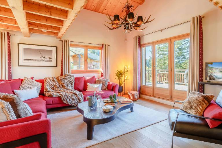 Chalet Joux Verte - OVO Network image1