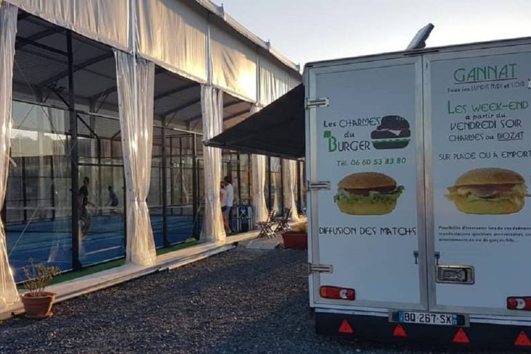 Le Charmes du Burger image2