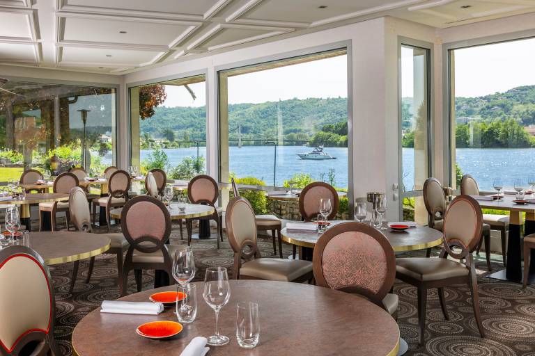 Le Beau Rivage image1
