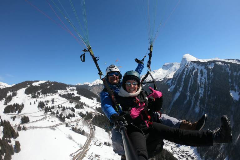 Paragliding initiation with Parallèle Activities image2