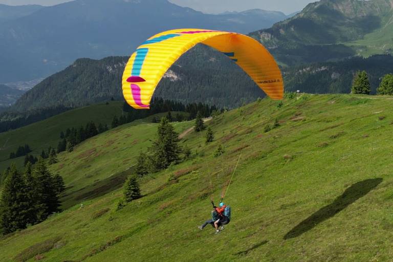 Air Libre - Paragliding image2