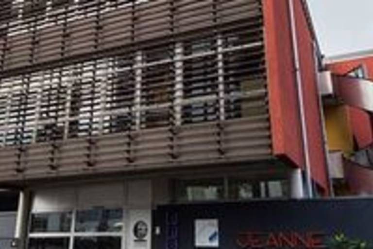 Lycée technologique et professionnel Jeanne d'Arc image1