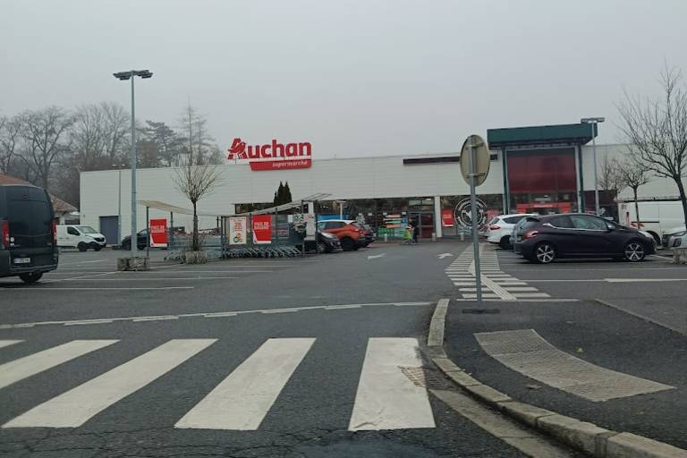 Auchan Supermarché de Viuz-en-Sallaz image2