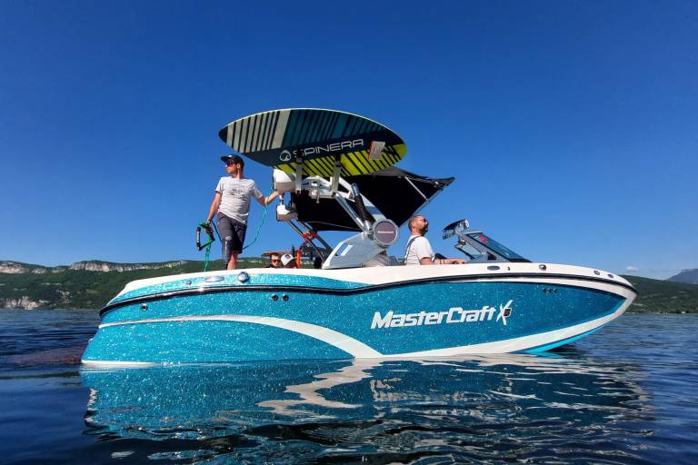 Aix Boat and Co image1