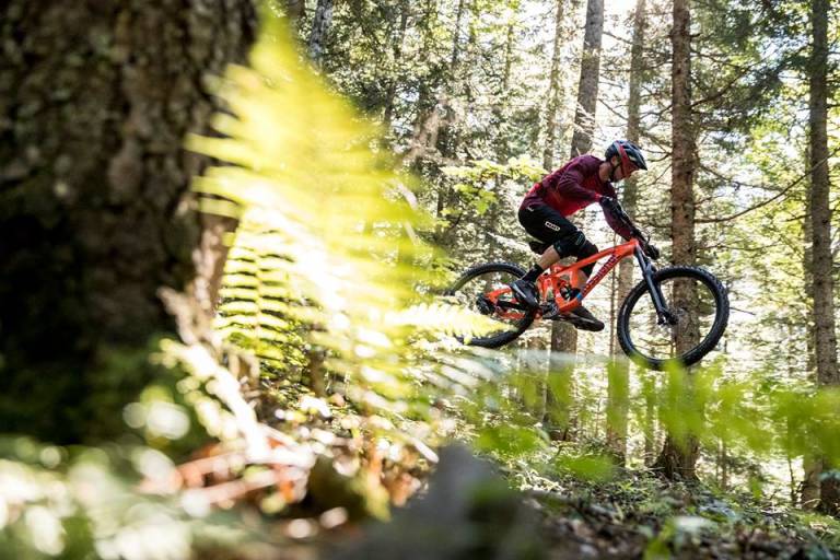 Location de matériel de montagne et de randonnée / J'Aime Sport image2