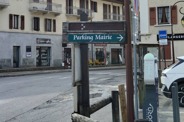 Parking Mairie image2