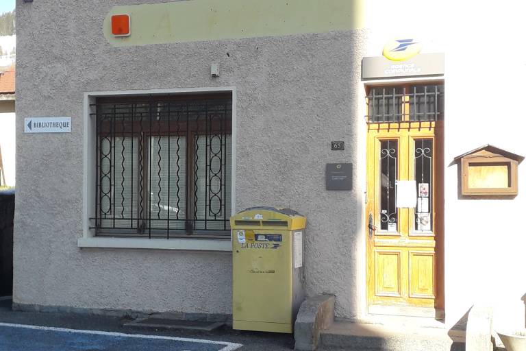 La poste image1