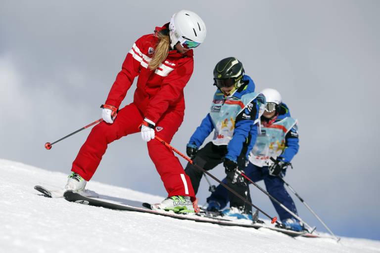 La Chapelle d'Abondance French Ski School image1