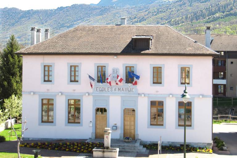 Mairie de Maxilly image1