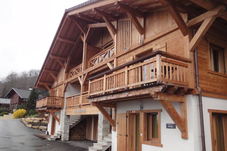 Chalet Design image1
