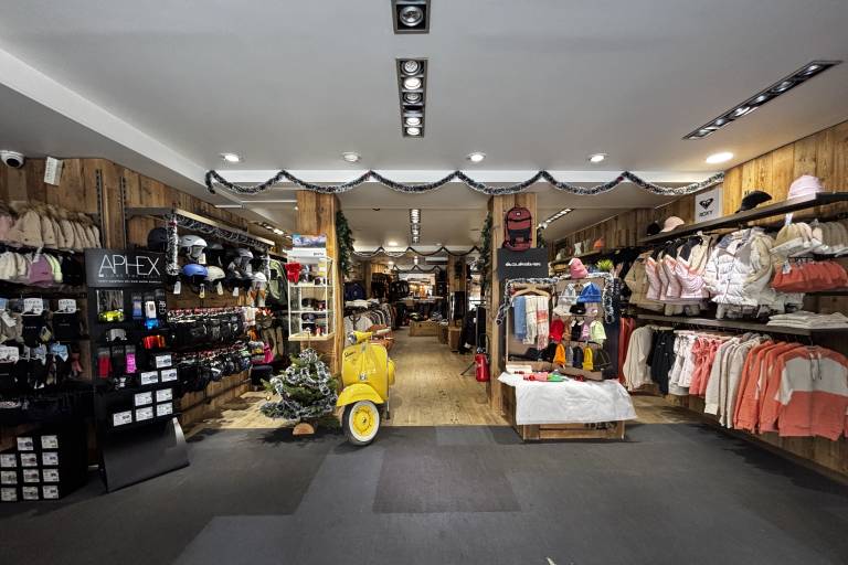 Skiset Slide Planet image1