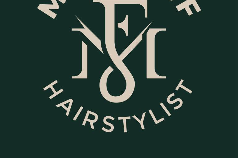 Salon de coiffure - Maëlis F Hairstylist image1