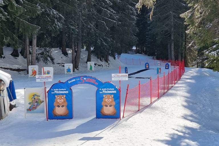 Ecole de Ski Châtel Sensations image1