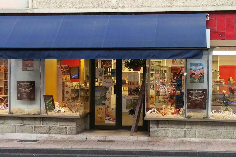 Aux 4 saisons image1