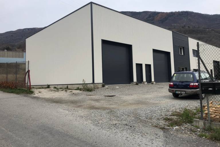 Maurian's Moto image2