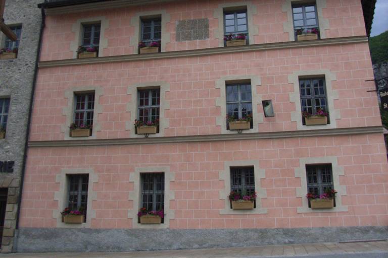 Saint-Martin-de-la-Porte Town Hall image1