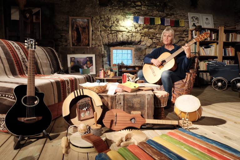 Sophie MARTIN-HAUTINGUIRAUT Atelier d’artiste La grange du Vénéon image1