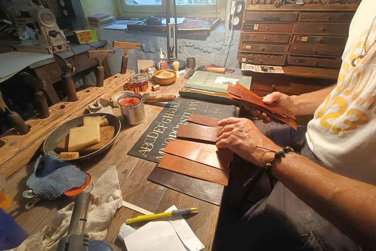 Atelier de reliure Monsieur Livre Savoy' Art image2