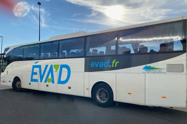 Bus line C (Colombus) EVAD - Chevenoz - Châtel image1