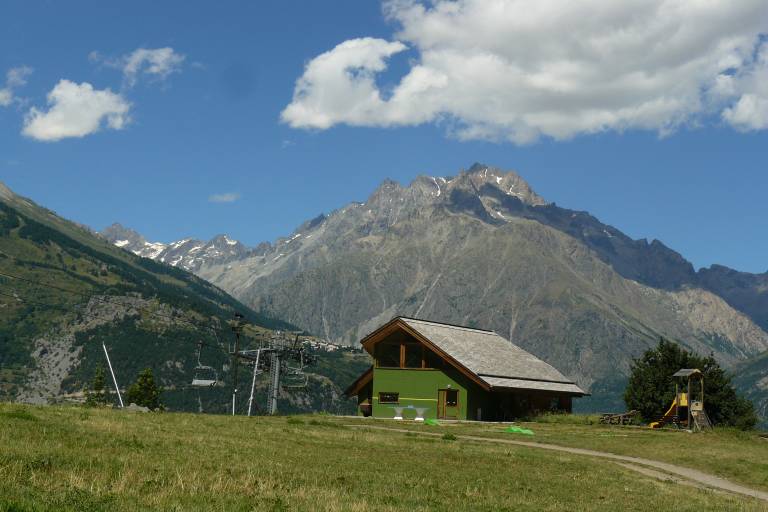 Garderie Les Marmottins 1400 m image1