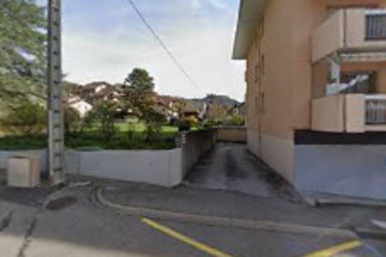 Dr. Piquemal's Medical Practice image1