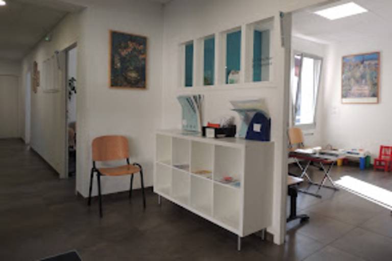 Medical practice : Dr. Dugravot, Dr. Gasquet, Dr. Forestier, and Dr. Risler-Testard image1