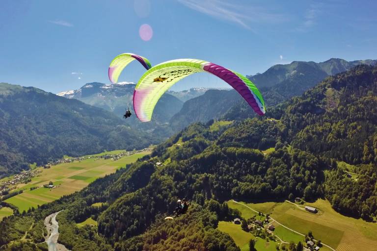 Les Tontons Volants image1