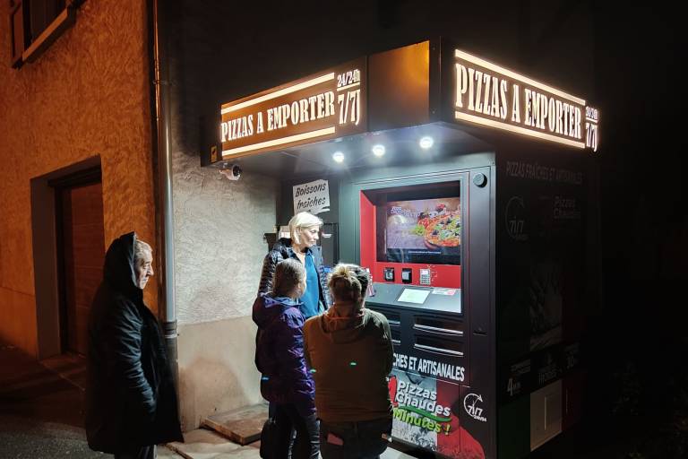 Pizza vending machine - La Fée Maison image1