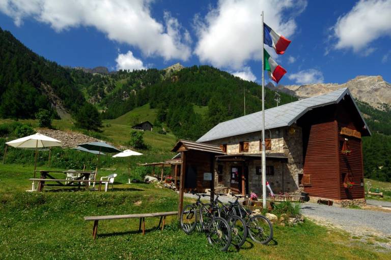 Terzo Alpini Mountain Refuge image1