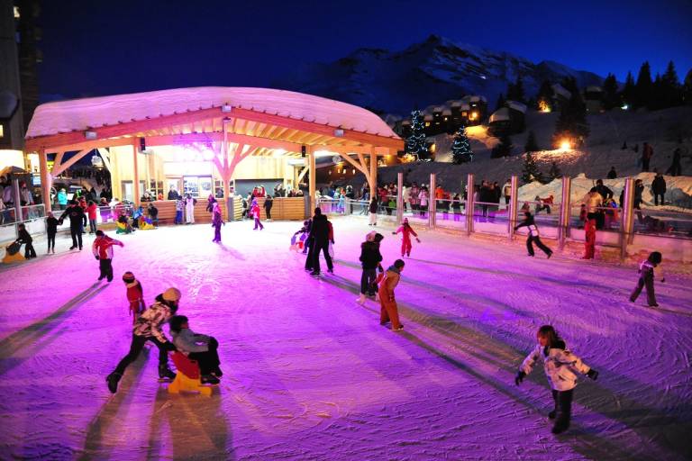 Patinoire en plein air image1