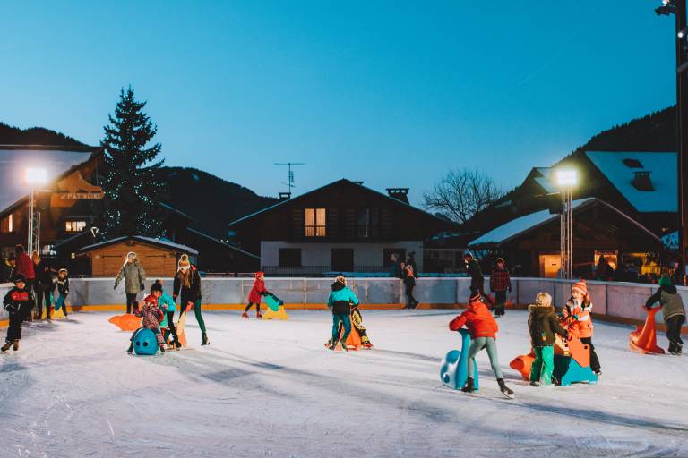 Patinoire en plein air image1