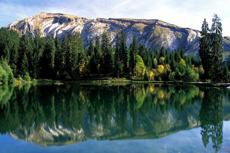 Fishing at Mines d'Or Lake image2