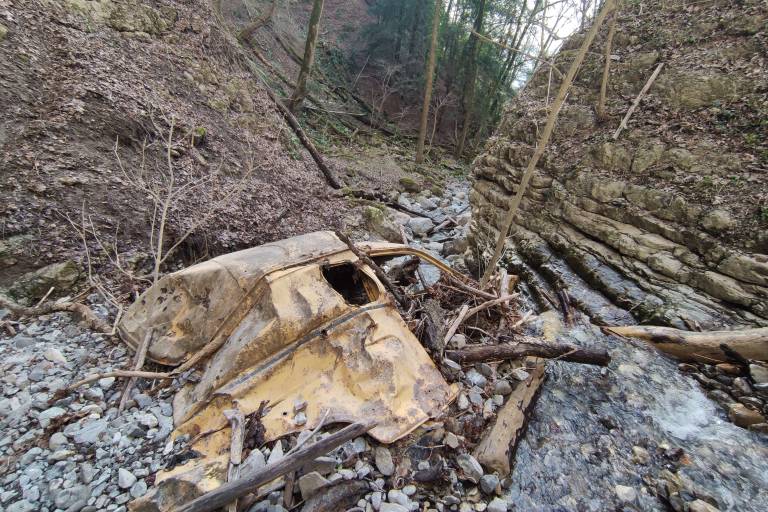 Saut du Moine waterfall image1