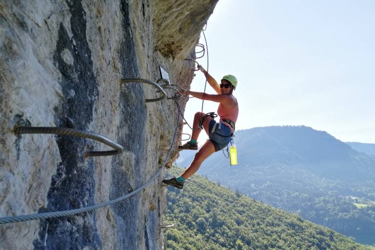 Via ferrata avec l'Ecole 2 la Montagne image1