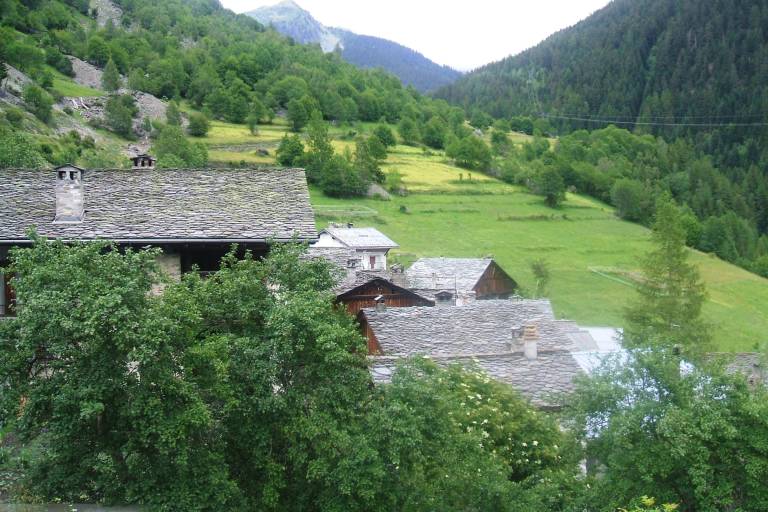 Guided tour:  architectural walk to the Masure and the Miroir of Ste Foy image1