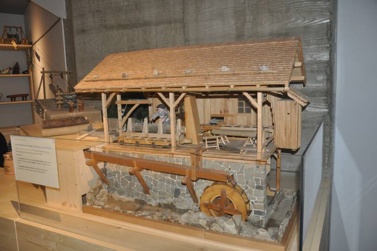 La nuit des musées à la salle des maquettes des Amis du Val de Thônes image2