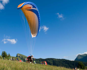 image Paragliding Discovery Flight + services/activities/15667/289406