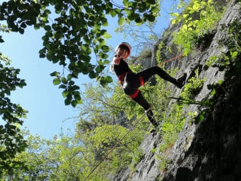 image Climbing site - Le Bourrinoire + services/activities/916/12845998