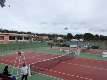 image Rental tennis court and padel + services/activities/9268/5945730