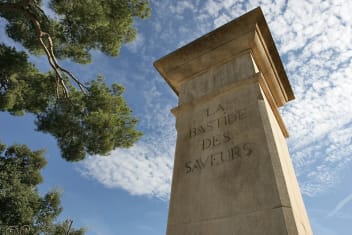 image Cours de cuisine avec le chef étoilé Jean-François Bérard + services/activities/9349/6431573