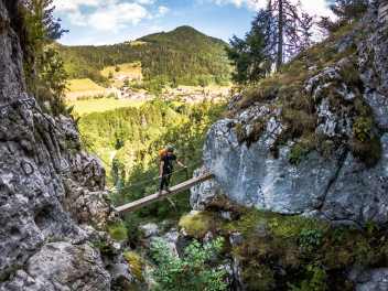 image Via Ferrata - La Cascade des Nants + services/activity_routes/14973/10875620