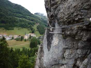 image Via Ferrata - La Grotte de Cristal + services/activity_routes/14976/10875656