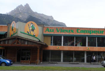 image Au Vieux Campeur Savoie (Sports shop) + services/shops_and_services/2878/599768