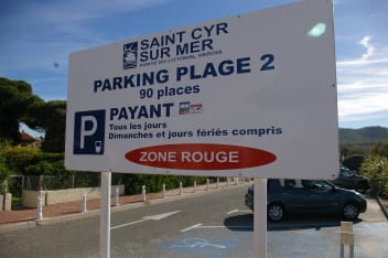 image Parking Plage 2 + services/shops_and_services/9251/19268922