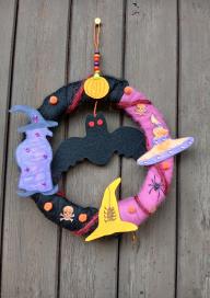 Creative Workshop: Halloween Wreath